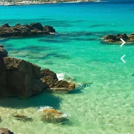 Air-conditioned Access On Foot Lumio (Corsica)